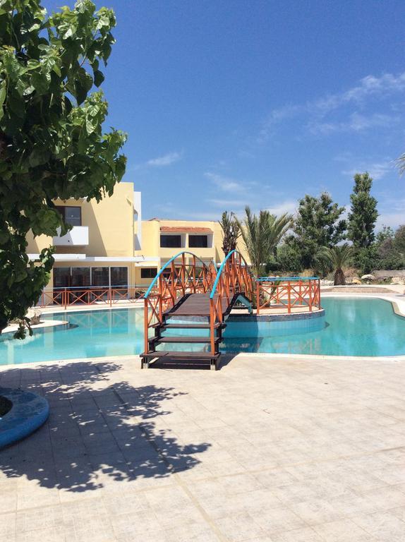 Angelos Beach Hotel ファリラキ エクステリア 写真