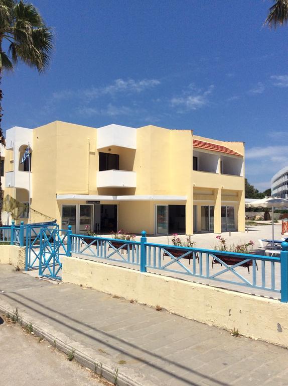Angelos Beach Hotel ファリラキ エクステリア 写真
