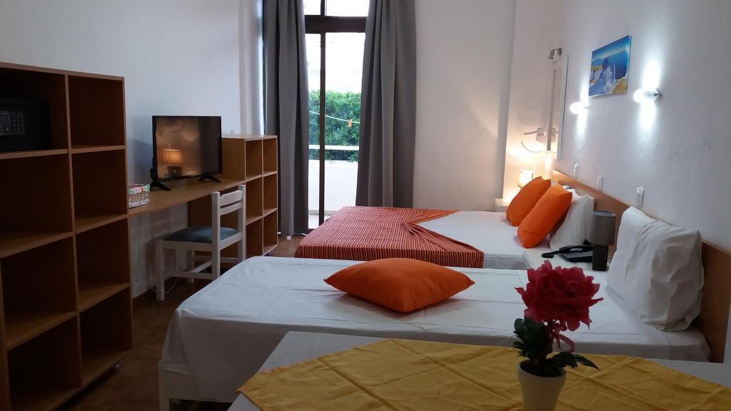 Angelos Beach Hotel ファリラキ エクステリア 写真