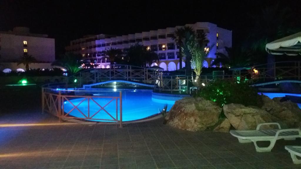 Angelos Beach Hotel ファリラキ エクステリア 写真