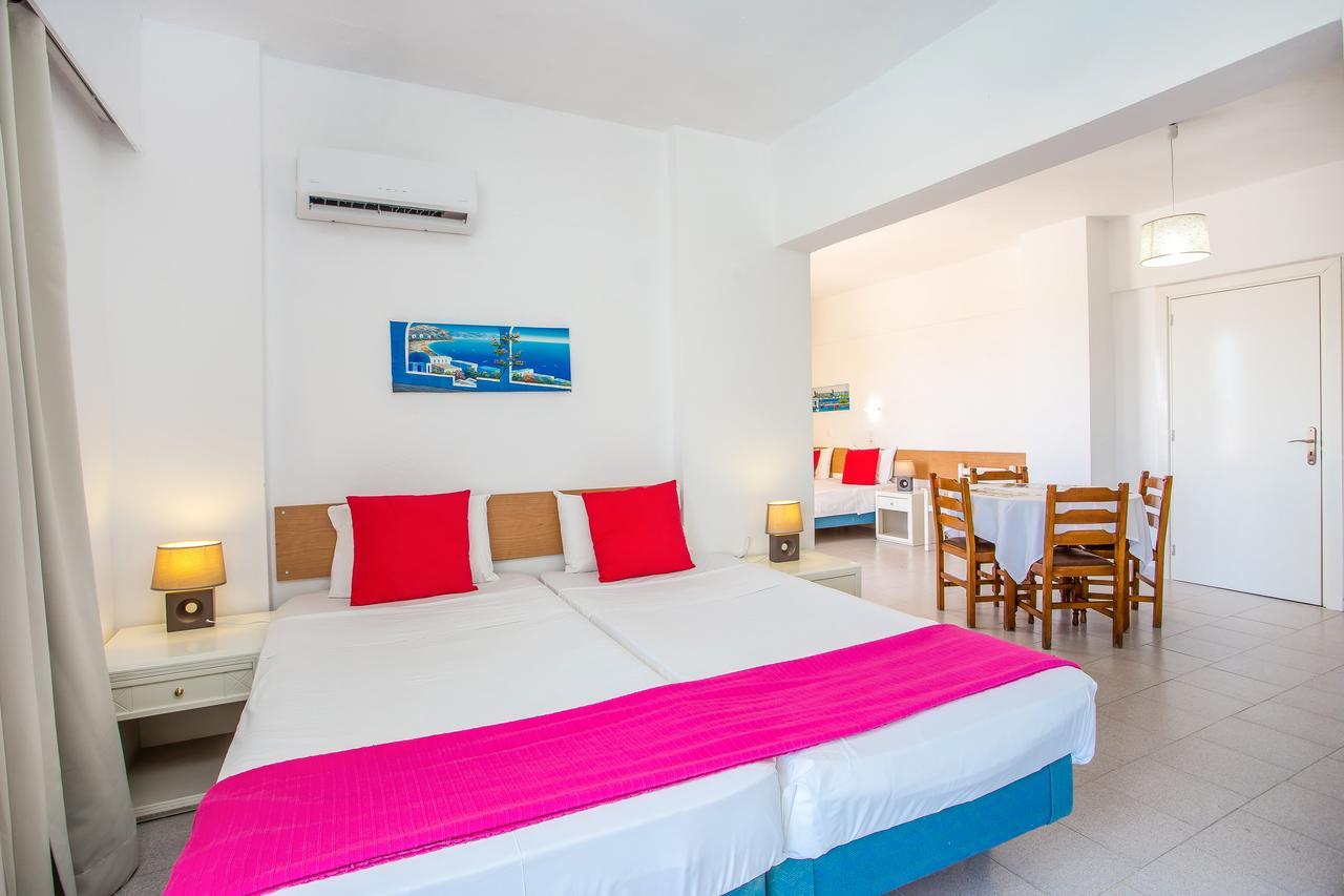 Angelos Beach Hotel ファリラキ エクステリア 写真