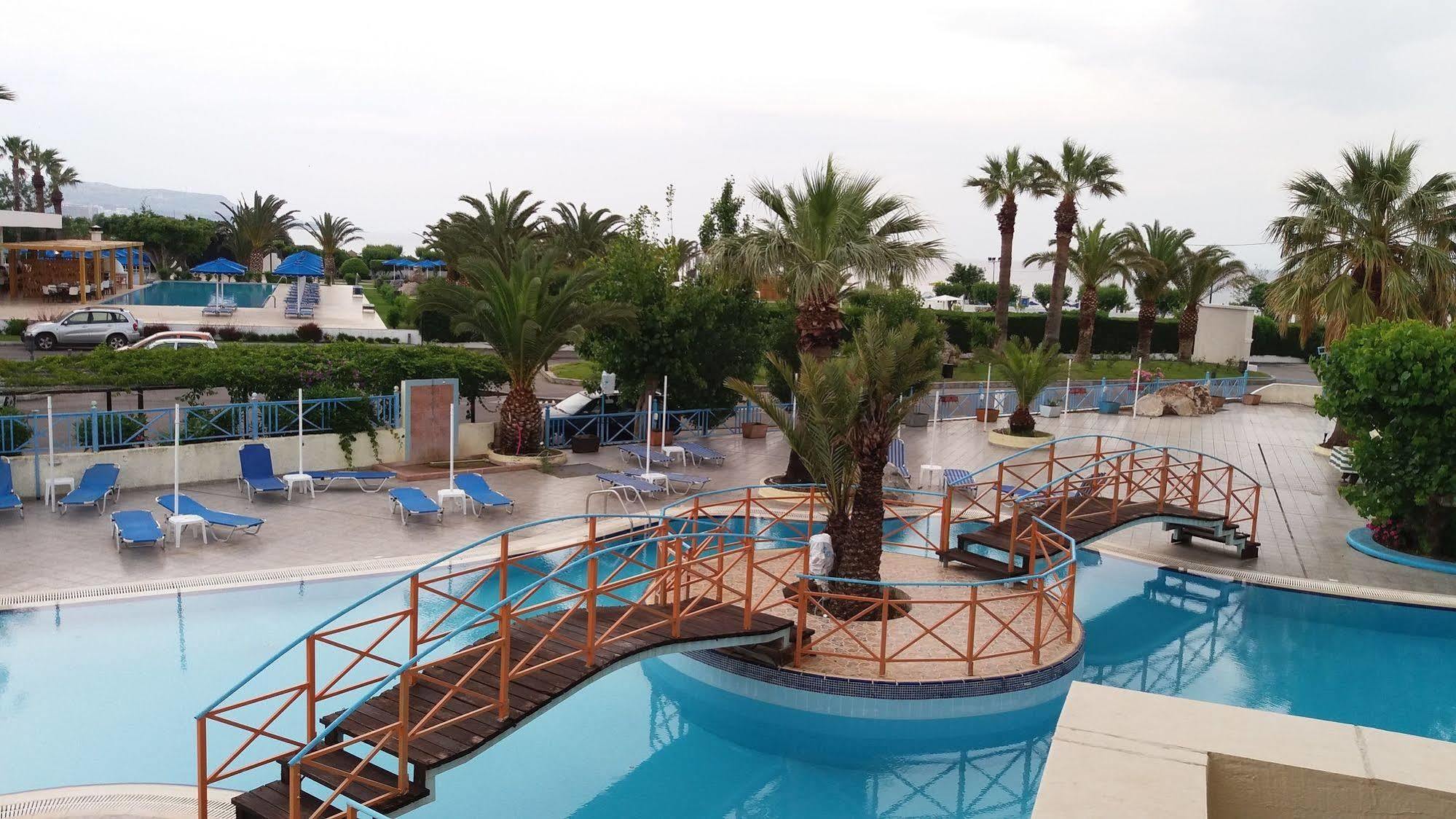 Angelos Beach Hotel ファリラキ エクステリア 写真
